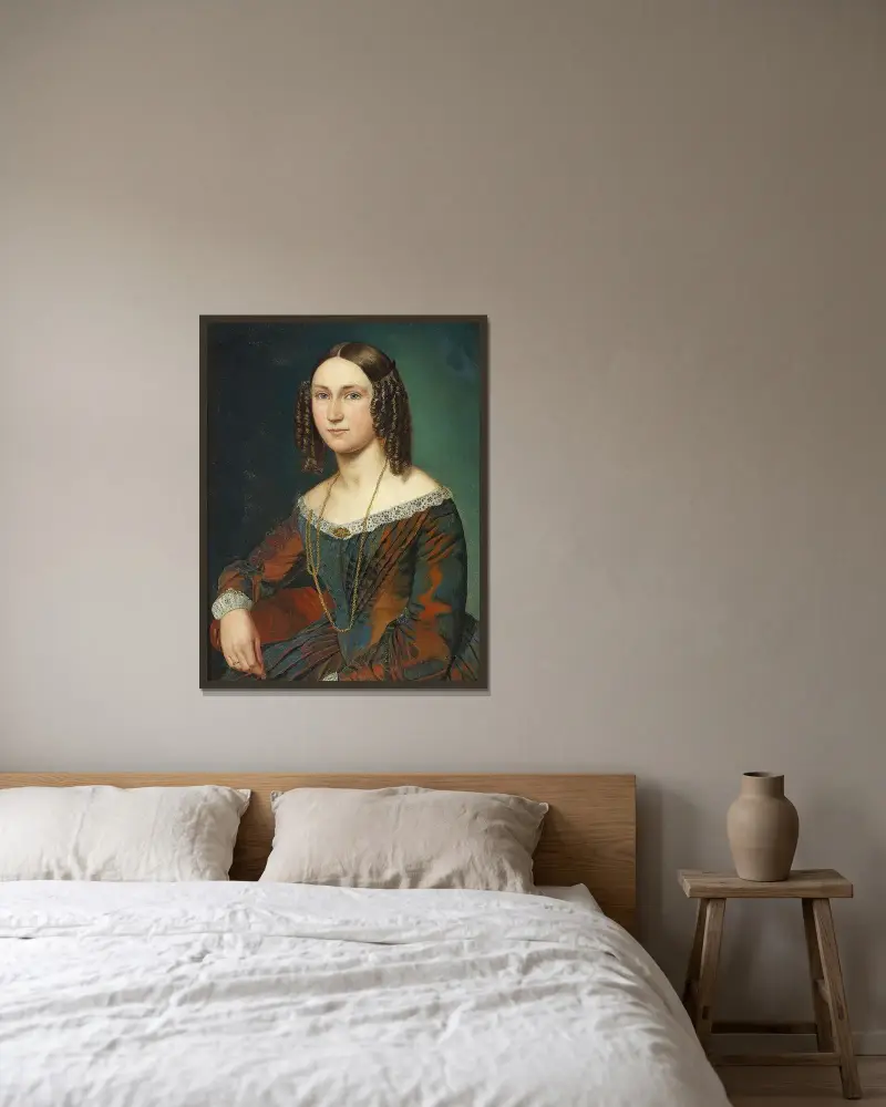 Porträt einer jungen Frau mit Schlangenlocken von Wilhelm Marstrand gerahmt an einer Wand