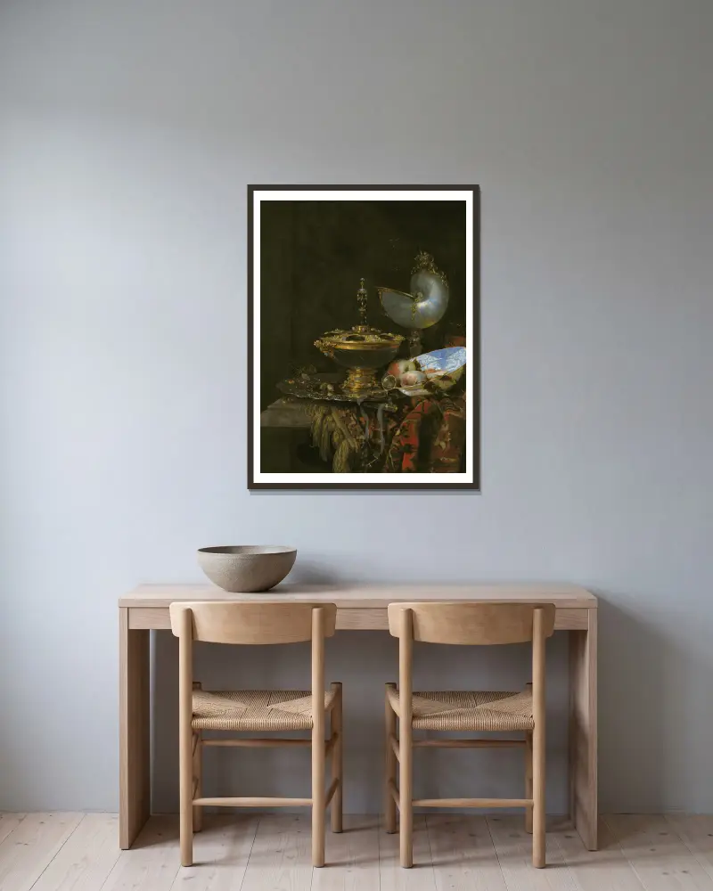 Pronk Still Life With Holbein Bowl, Nautilus Cup, Glass Goblet And Fruit Dish av Willem Kalf inramad på en vägg