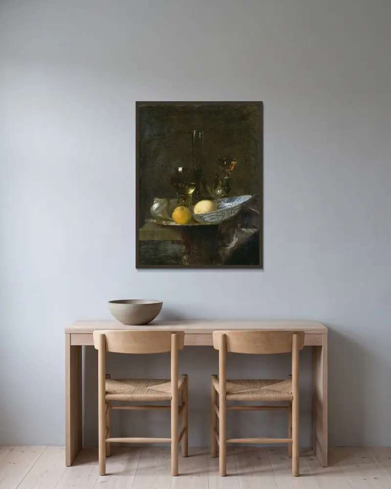 Still Life With Oranges av Willem Kalf inramad på en vägg