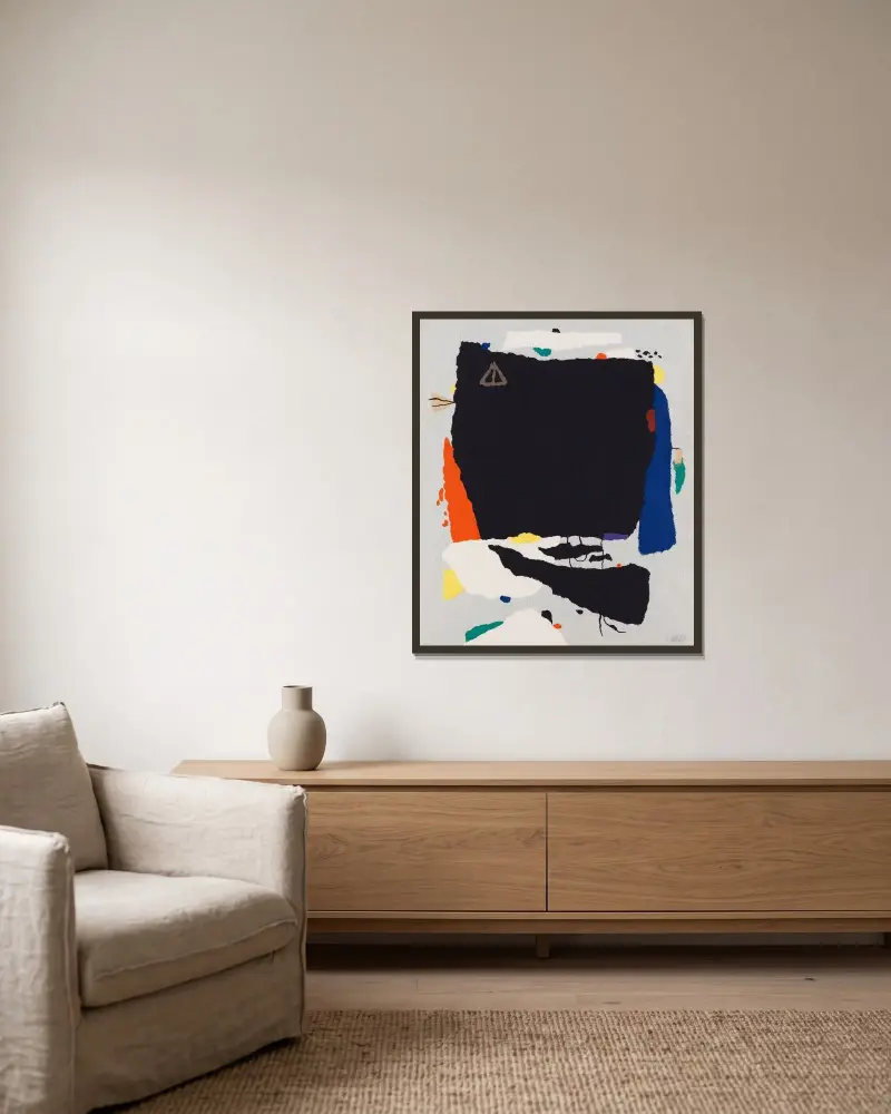 Montaru mit Gondel von Willi Baumeister gerahmt an einer Wand