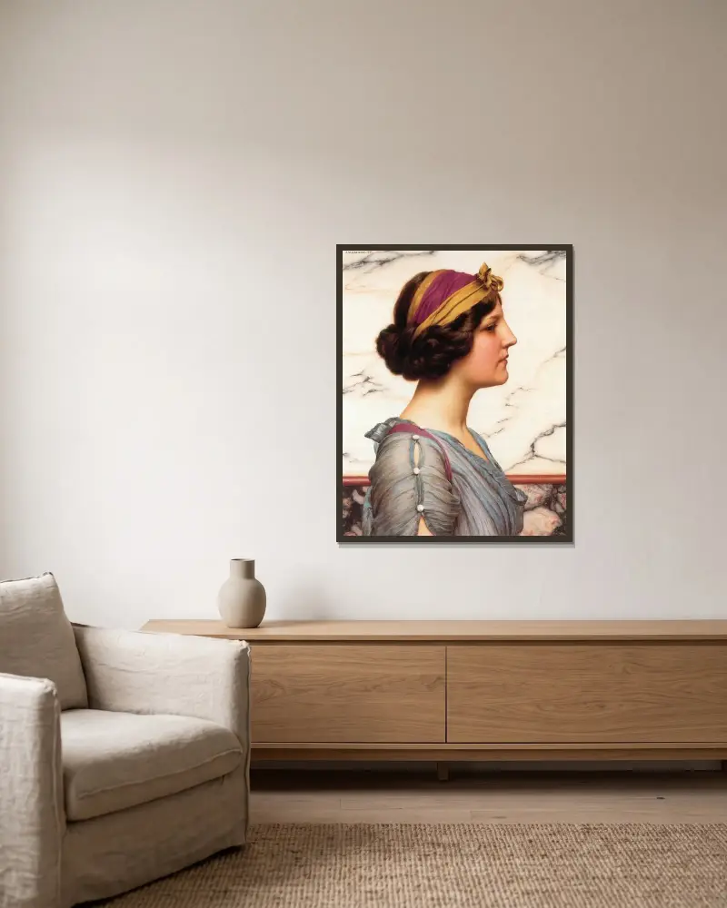 Megilla av John William Godward inramad på en vägg