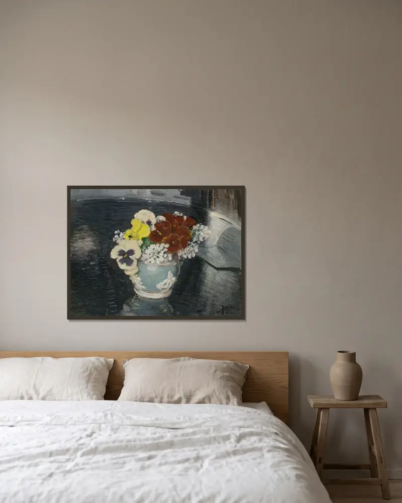 Penséer och andra blommor av William Nicholson inramad på en vägg