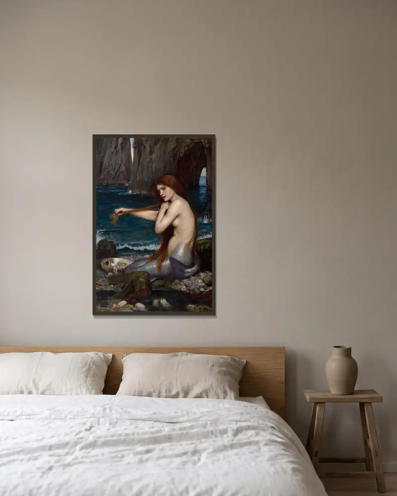 Eine Meerjungfrau von John William Waterhouse gerahmt an einer Wand