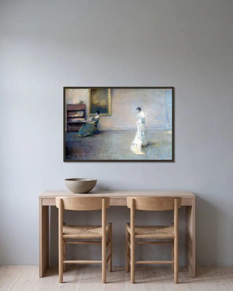 Das weiße Kleid von Thomas Wilmer Dewing gerahmt an einer Wand
