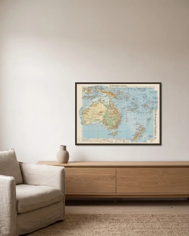 Die Bodengestalt Australiens von Wolfgang Preuss gerahmt an einer Wand