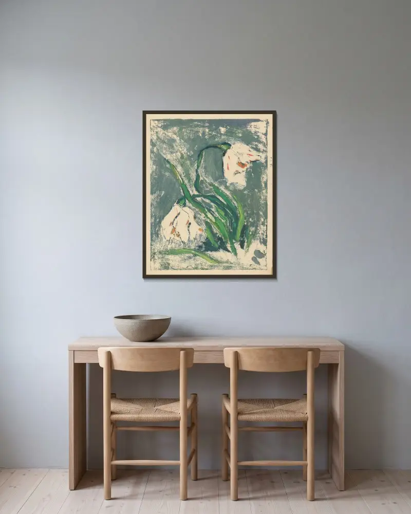 Järnblommor av Zolo Palugyay inramad på en vägg