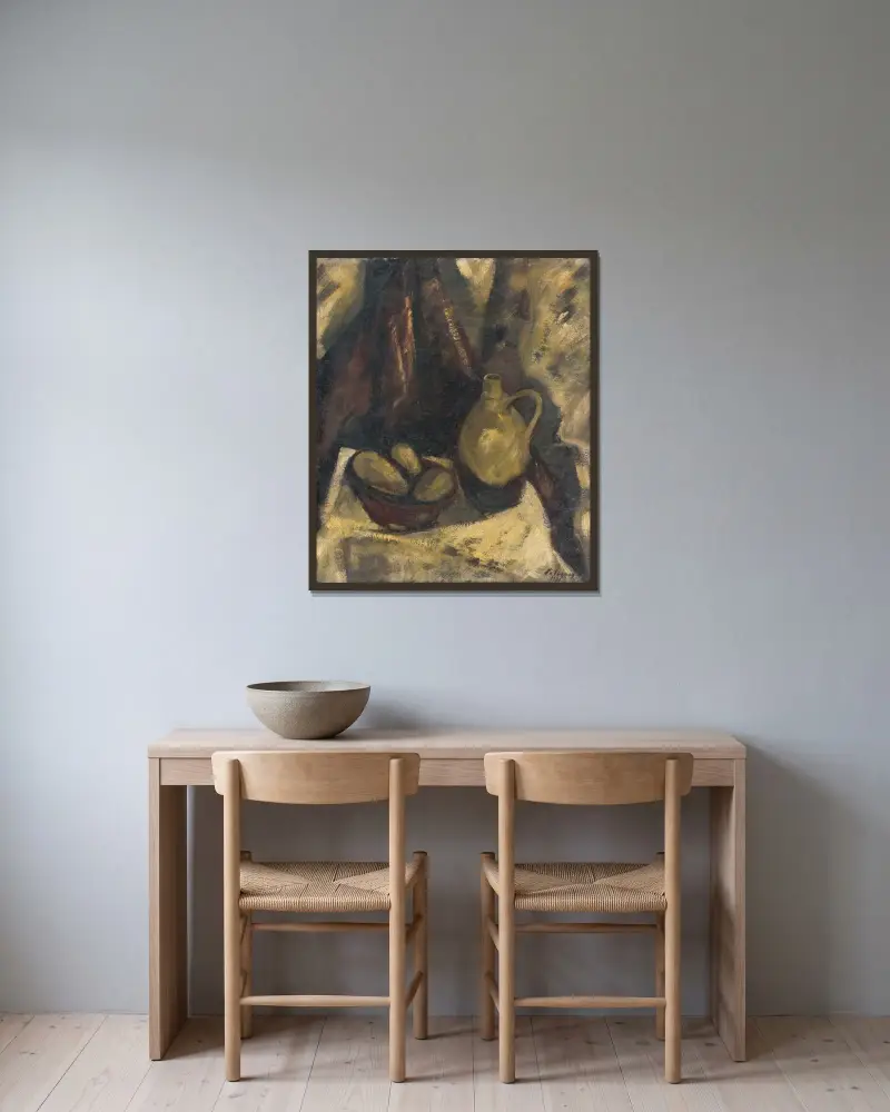Stilleben med potatis och en kruka av Zolo Palugyay inramad på en vägg
