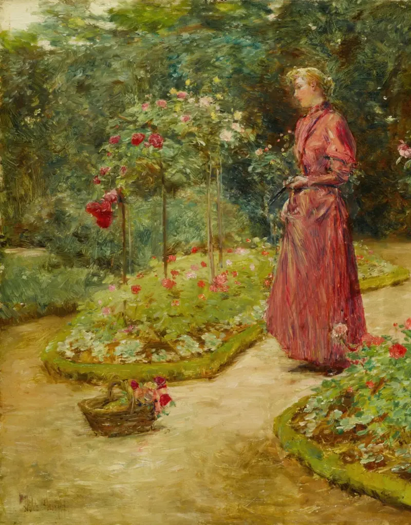 Kvinna som klipper rosor i en trädgård av Childe Hassam