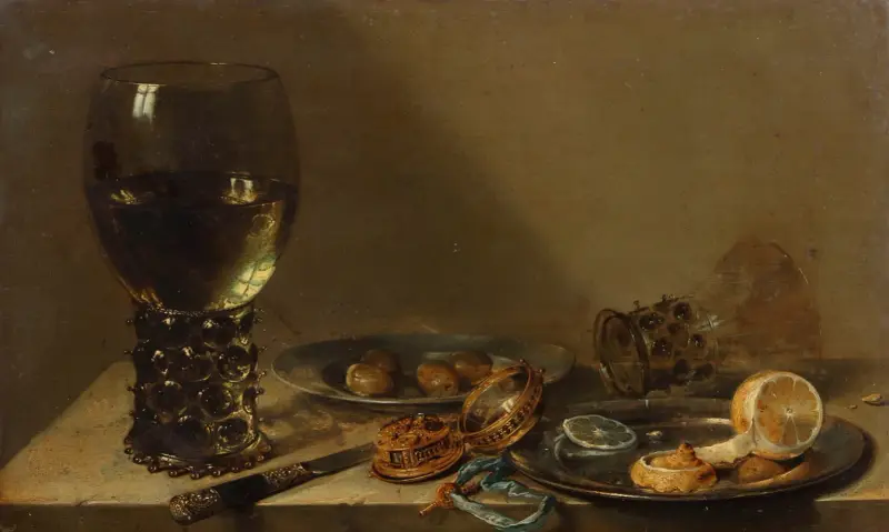 A large roemer, a silver knife, a gold pocket watch with blue ribbon, a pewter plate with a peeled lemon, with other objects on a ledge av Willem Claesz Heda