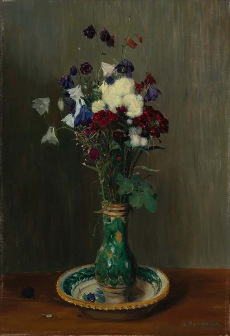 Akeleien und Nelken in grüner Vase av Gustav Kampmann