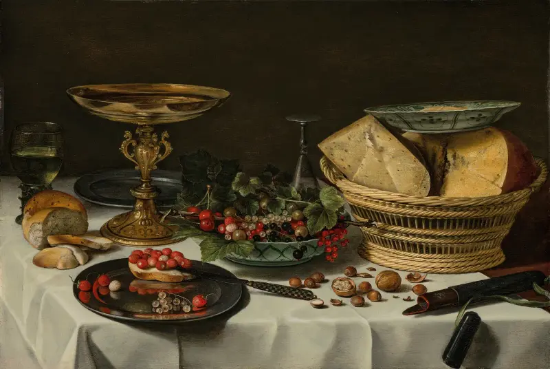 Smultron, vinbär och bröd på ett tennfat av Pieter Claesz