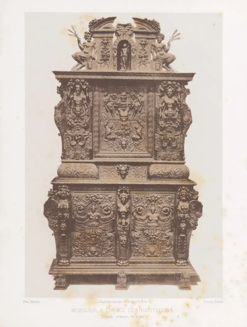 Grande armoire en noyer av Joseph Rose Lemercier